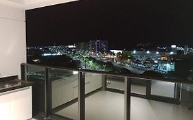 Studio 811